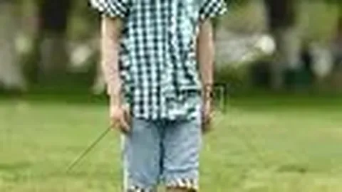 囧哥夺冠遭小特紧逼，中国军团4将领跑斯诺克排行榜